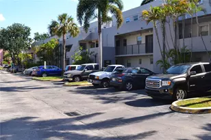 220 NW 87th Ave, Miami, FL 33172 - Photo 24