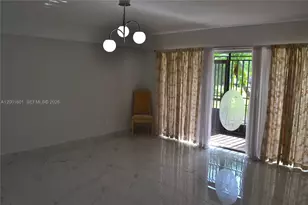 220 NW 87th Ave, Miami, FL 33172 - Photo 10