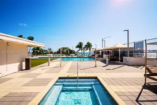 600 NE 36th St, Miami, FL 33137 - Photo 40
