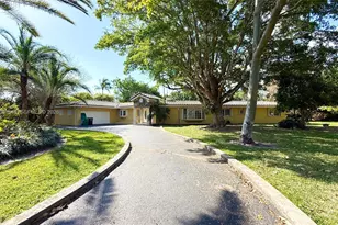 6282 SW 133rd St, Pinecrest, FL 33156 - Photo 2