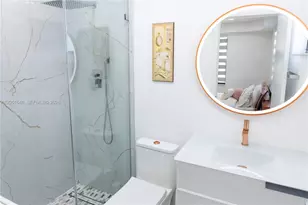 308 NW 2nd Ave, Hallandale Beach, FL 33009 - Photo 20