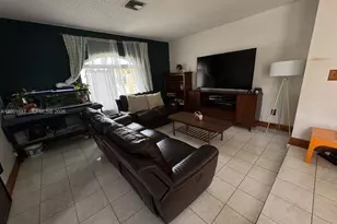 7010 SW 103rd Pl, Miami, FL 33173 - Photo 30