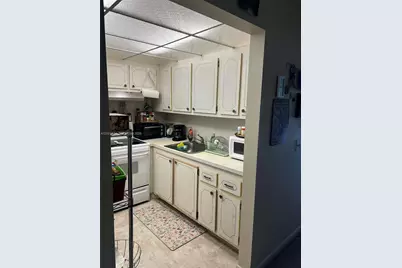 400 Mansfield J #J, Boca Raton, FL 33434 - Photo 20