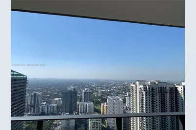 1000 Brickell Plz #3904, Miami, FL 33131 - Photo 12
