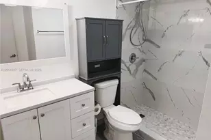 7483 SW 82nd St, Miami, FL 33143 - Photo 18
