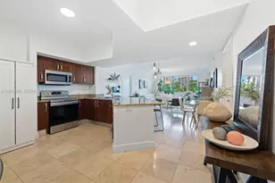 20000 E Country Club Dr, Aventura, FL 33180 - Photo 10