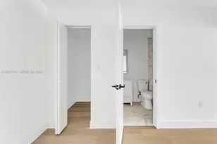 1611 NE 50th Ct, Fort Lauderdale, FL 33334 - Photo 8