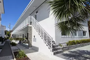 935 Bay Dr, Miami Beach, FL 33141 - Photo 1