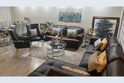 1425 NW 124th Ave #1425, Pembroke Pines, FL 33026 - Photo 10