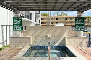 10403 N Kendall Dr, Miami, FL 33176 - Photo 26