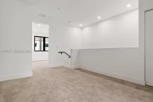 4130 N Oak Pl, Dania Beach, FL 33314 - Photo 12