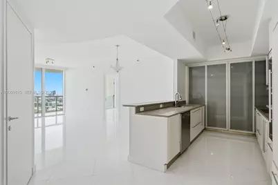 450 Alton Rd #2704, Miami Beach, FL 33139 - Photo 8