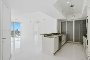 450 Alton Rd, Miami Beach, FL 33139 - Photo 8