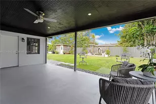 9771 Martinique Dr, Cutler Bay, FL 33189 - Photo 18