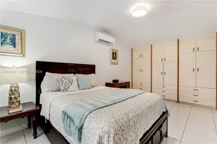 9771 Martinique Dr, Cutler Bay, FL 33189 - Photo 12