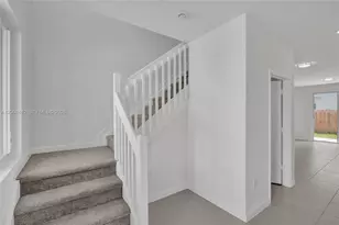 732 SE 13th Ct, Homestead, FL 33034 - Photo 6