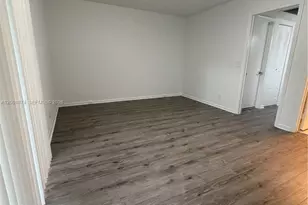 800 SW 131st Ave, Pembroke Pines, FL 33027 - Photo 12