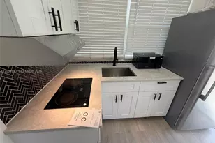 12906 NE 6th Ave, North Miami, FL 33161 - Photo 8
