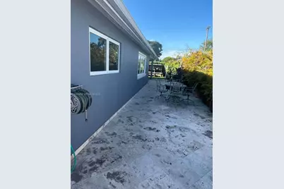 6900 SW 22nd St, Miami, FL 33155 - Photo 14