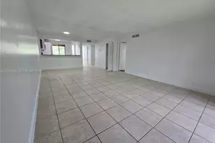 310 Racquet Club Rd, Weston, FL 33326 - Photo 16