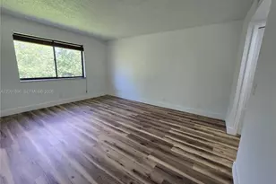 310 Racquet Club Rd, Weston, FL 33326 - Photo 24