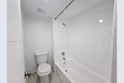 310 Racquet Club Rd #204, Weston, FL 33326 - Photo 28