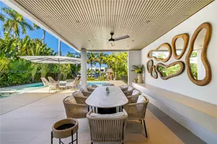 707 NE 77th St, Miami, FL 33138 - Photo 22