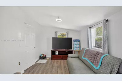 1121 NE 211th St, Miami, FL 33179 - Photo 12