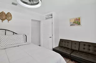 1121 NE 211th St, Miami, FL 33179 - Photo 20