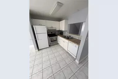 12035 SW 14th St #105, Miami, FL 33184 - Photo 12