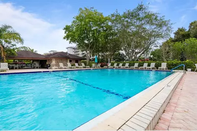 3100 N Palm Aire Dr #703, Pompano Beach, FL 33069 - Photo 28