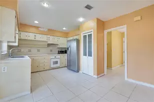 6895 SW 16th St, Miami, FL 33155 - Photo 14