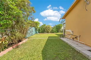 6895 SW 16th St, Miami, FL 33155 - Photo 26