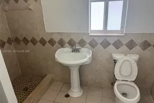 19710 NW 46th Ave, Miami Gardens, FL 33055 - Photo 6