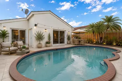 17403 SW 142nd Pl, Miami, FL 33177 - Photo 22