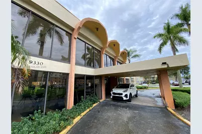9320 Fontainebleau Blvd #301, Miami, FL 33172 - Photo 24