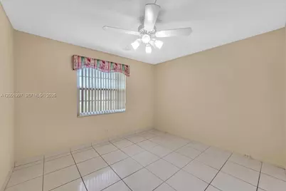 1200 SW 124th Ter #106O, Pembroke Pines, FL 33027 - Photo 30