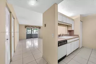 1200 SW 124th Terrace, Pembroke Pines, FL 33027 - Photo 8