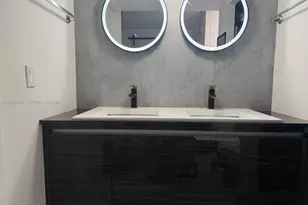 671 NE 195th St, Miami, FL 33179 - Photo 10