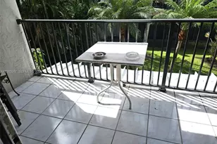 40 NW 87th Ave, Miami, FL 33172 - Photo 10