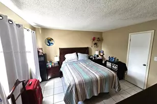 40 NW 87th Ave, Miami, FL 33172 - Photo 16