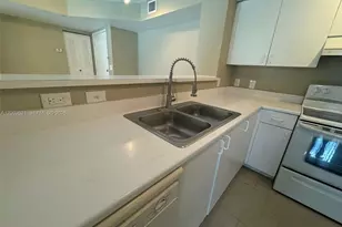 111 Yacht Club Way, Hypoluxo, FL 33462 - Photo 14