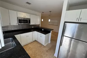 2724 NE 15th St, Fort Lauderdale, FL 33304 - Photo 4