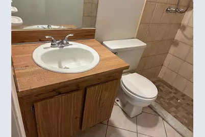 1540 NW 98th Ter, Pembroke Pines, FL 33024 - Photo 42