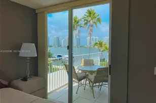 18000 N Bay Rd, Sunny Isles Beach, FL 33160 - Photo 10