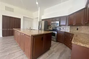 2486 Bay Isle Dr, Weston, FL 33327 - Photo 14