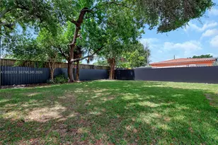 1852 SW 22nd Terrace, Miami, FL 33145 - Photo 18