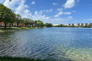 245 NE 191st St, Miami, FL 33179 - Photo 36