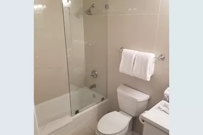 185 SE 14th Ter #913, Miami, FL 33131 - Photo 10