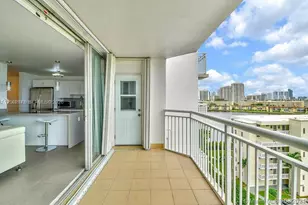 18041 Biscayne Blvd, Aventura, FL 33160 - Photo 12